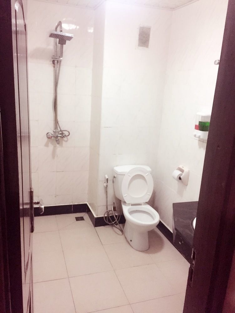 New Yuetan Hotel Dar es Salaam Exteriör bild